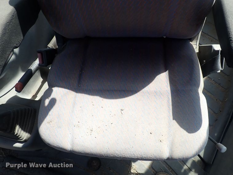 image for item DQ3006 New Holland 555E  backhoe