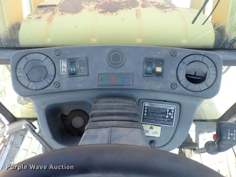 image for item DQ3006 New Holland 555E  backhoe