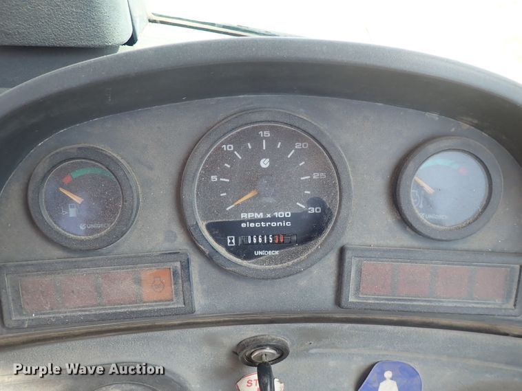 image for item DQ3006 New Holland 555E  backhoe