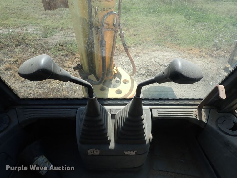 image for item DQ3006 New Holland 555E  backhoe