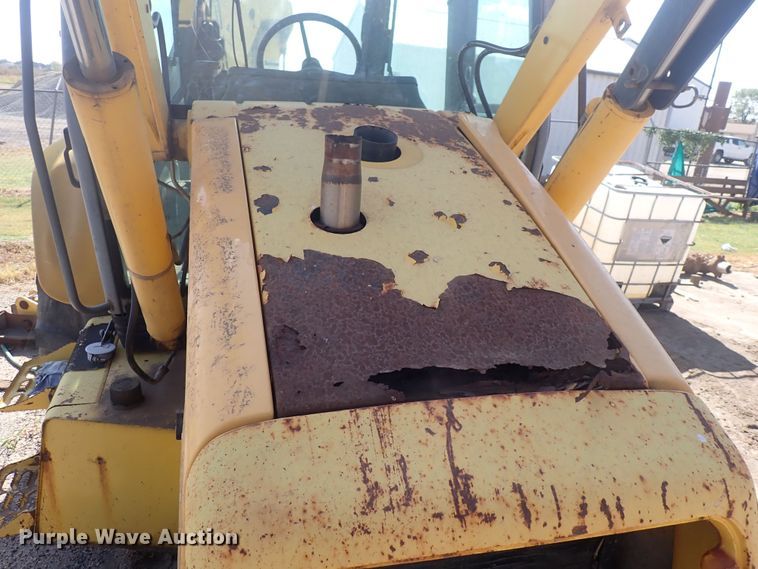 image for item DQ3006 New Holland 555E  backhoe