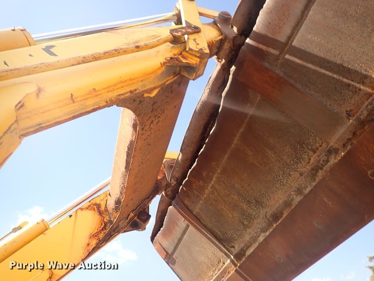 image for item DQ3006 New Holland 555E  backhoe