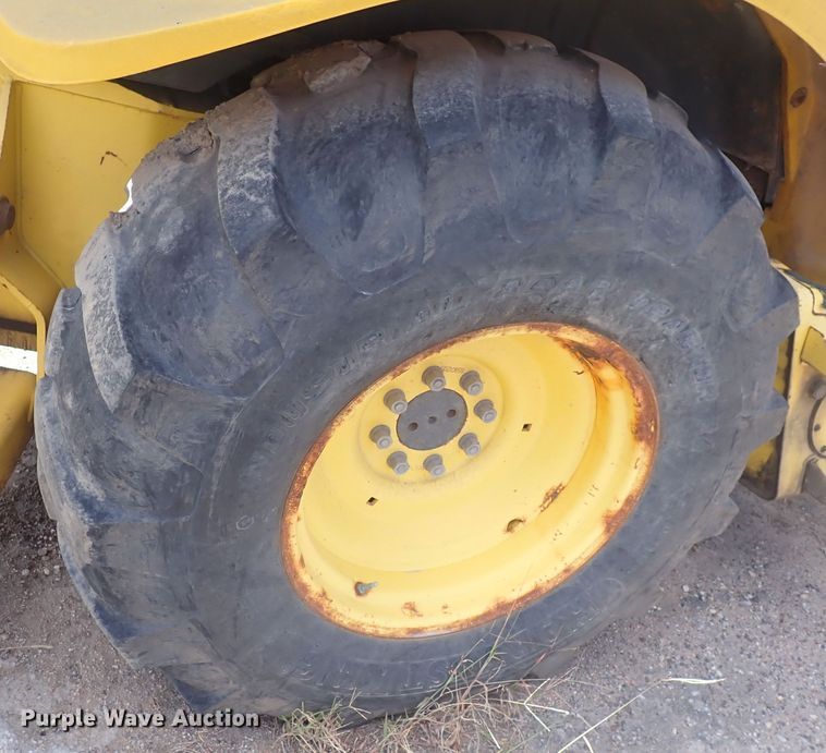 image for item DQ3006 New Holland 555E  backhoe