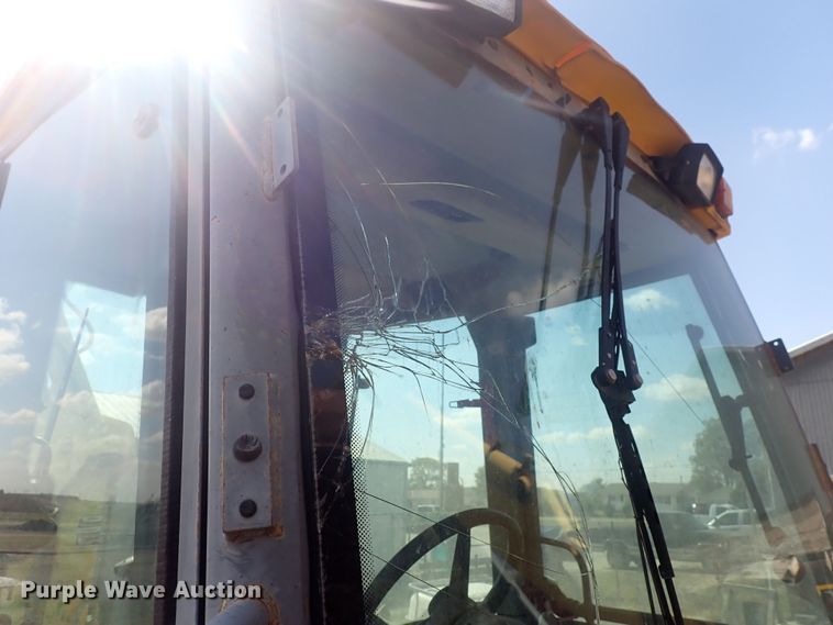 image for item DQ3006 New Holland 555E  backhoe