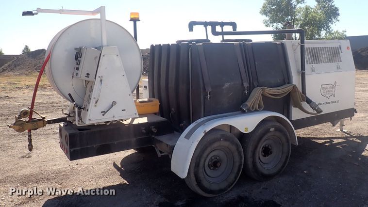 image for item DQ3038 2003 Sewer Equip. Co. of America 747-SP2000  sewer jetter trailer