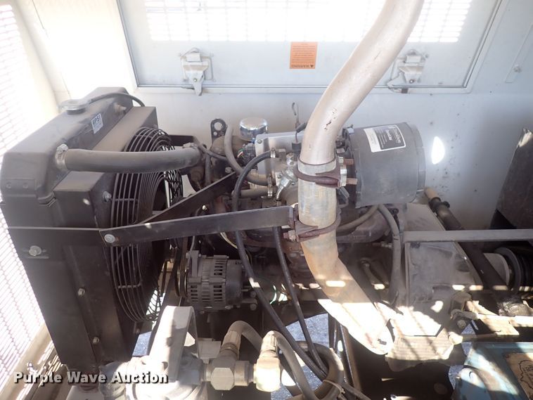 image for item DQ3038 2003 Sewer Equip. Co. of America 747-SP2000  sewer jetter trailer