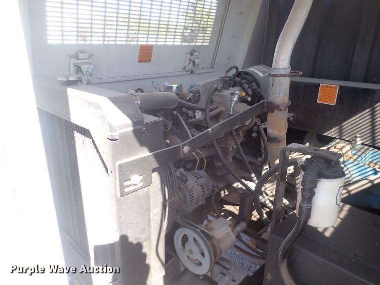 image for item DQ3038 2003 Sewer Equip. Co. of America 747-SP2000  sewer jetter trailer