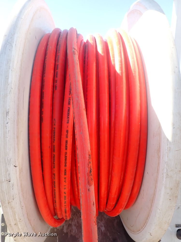 image for item DQ3038 2003 Sewer Equip. Co. of America 747-SP2000  sewer jetter trailer