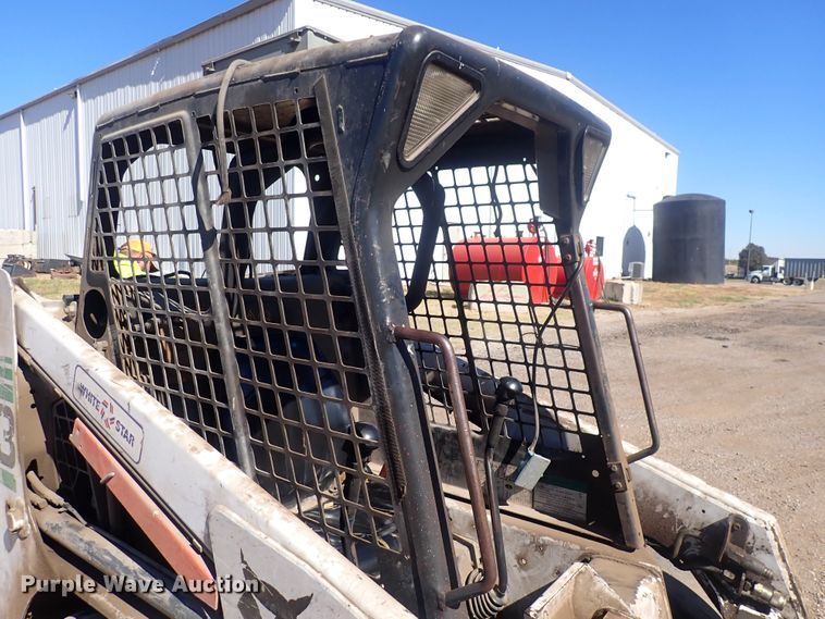 image for item DQ3050 2001 Bobcat 753  skid steer loader