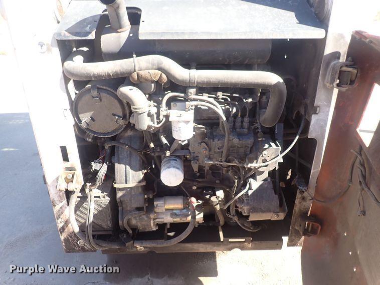 image for item DQ3052 2008 Bobcat S250  skid steer loader