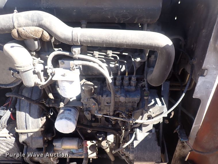 image for item DQ3052 2008 Bobcat S250  skid steer loader