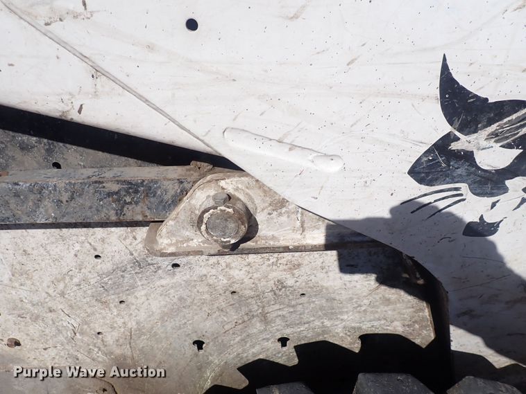 image for item DQ3052 2008 Bobcat S250  skid steer loader