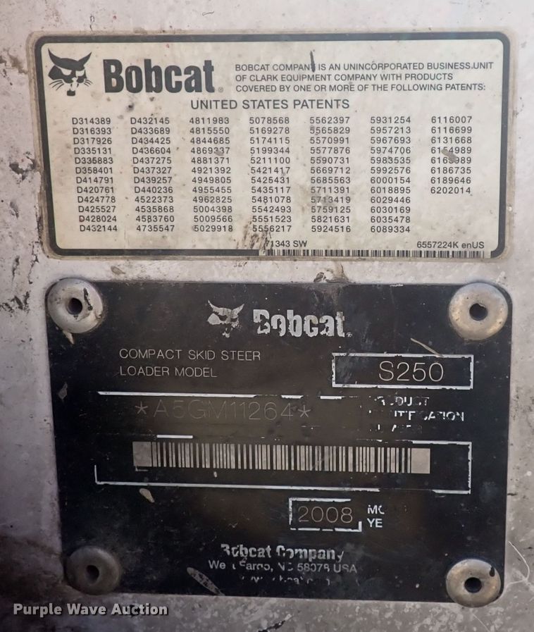 image for item DQ3052 2008 Bobcat S250  skid steer loader