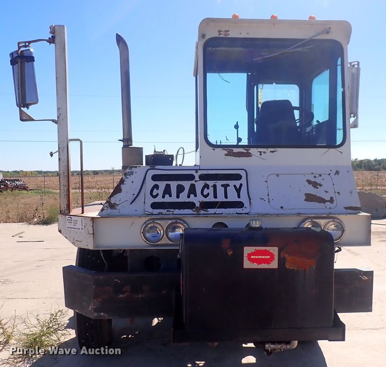 image for item DQ3053 1990 Capacity  yard truck