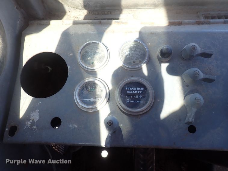 image for item DQ3053 1990 Capacity  yard truck