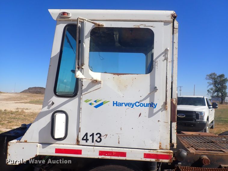 image for item DQ3053 1990 Capacity  yard truck