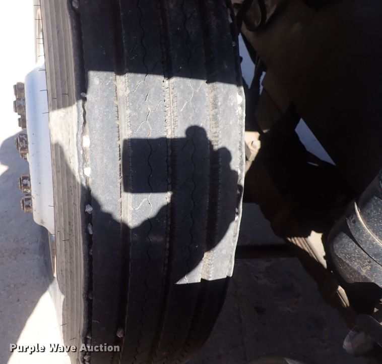 image for item DQ3053 1990 Capacity  yard truck