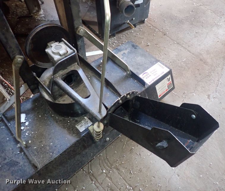 image for item DQ3054 Hustler 927541  snow blower