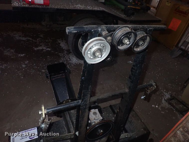 image for item DQ3054 Hustler 927541  snow blower