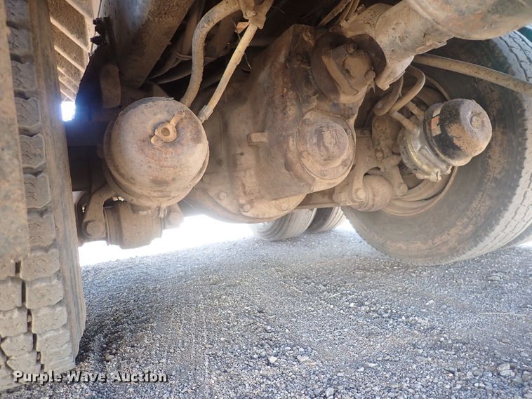 image for item DQ3055 1999 Freightliner FL80  dump truck