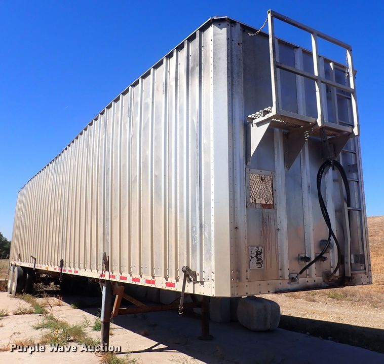 image for item DQ3069 2015 Wilkins 0KRA23PCFSBX  walking floor trailer