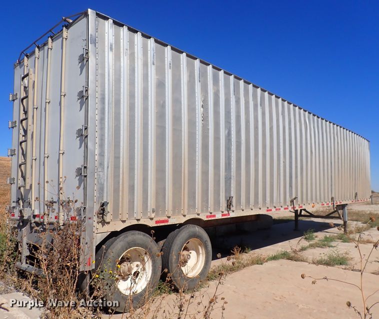 image for item DQ3069 2015 Wilkins 0KRA23PCFSBX  walking floor trailer