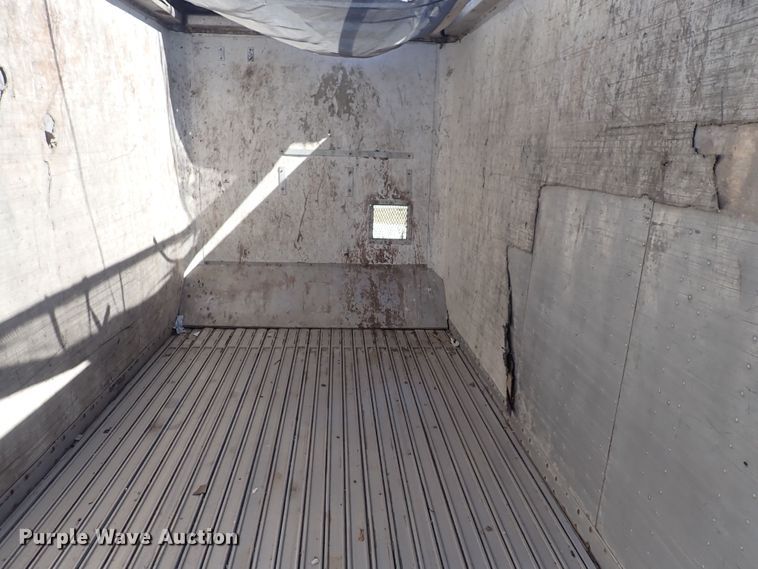 image for item DQ3069 2015 Wilkins 0KRA23PCFSBX  walking floor trailer