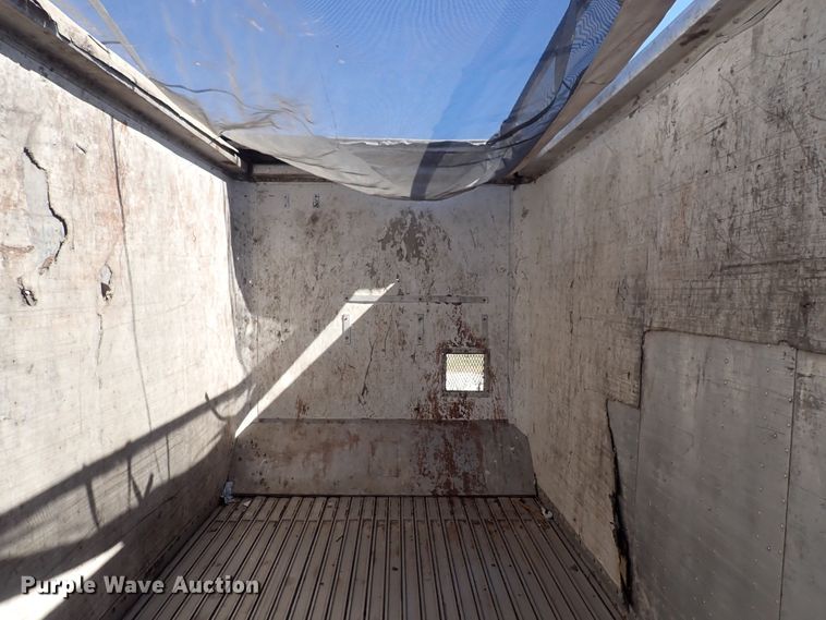 image for item DQ3069 2015 Wilkins 0KRA23PCFSBX  walking floor trailer