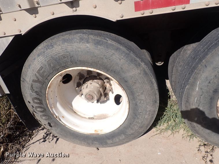 image for item DQ3069 2015 Wilkins 0KRA23PCFSBX  walking floor trailer