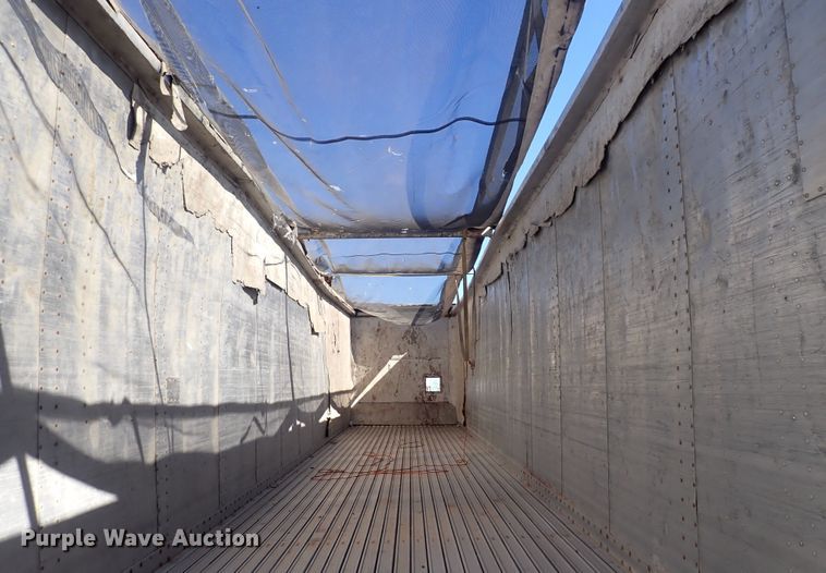 image for item DQ3069 2015 Wilkins 0KRA23PCFSBX  walking floor trailer