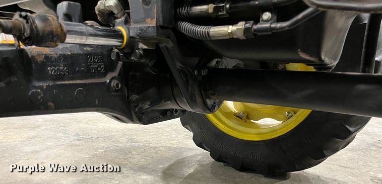 image for item DR7290 2002 John Deere 5420  tractor