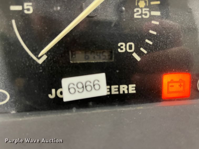 image for item DR7290 2002 John Deere 5420  tractor