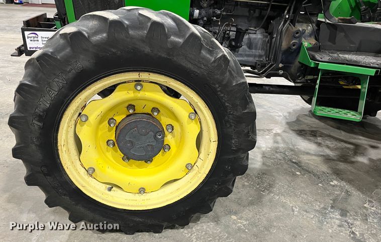 image for item DR7290 2002 John Deere 5420  tractor