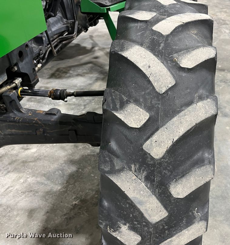 image for item DR7290 2002 John Deere 5420  tractor