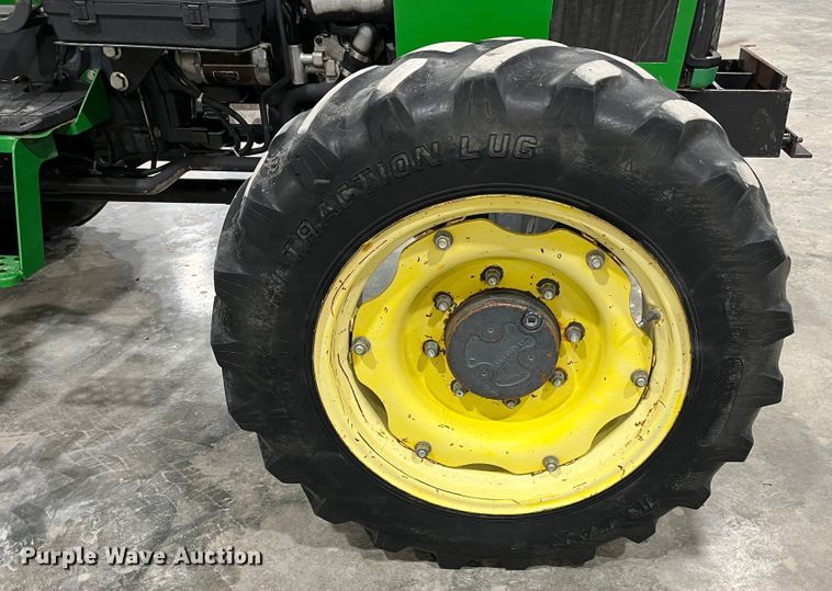 image for item DR7290 2002 John Deere 5420  tractor