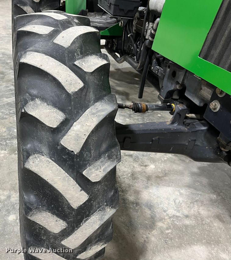 image for item DR7290 2002 John Deere 5420  tractor