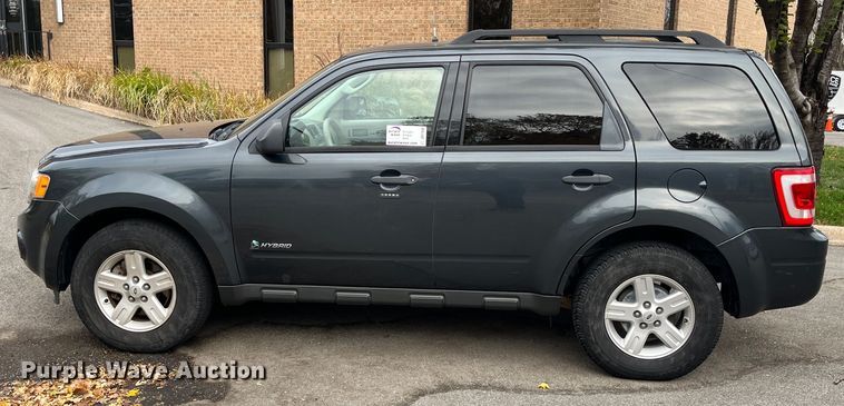 image for item DR7308 2010 Ford Escape Hybrid  SUV