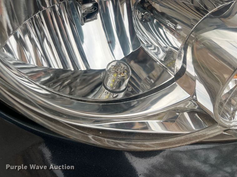 image for item DR7308 2010 Ford Escape Hybrid  SUV