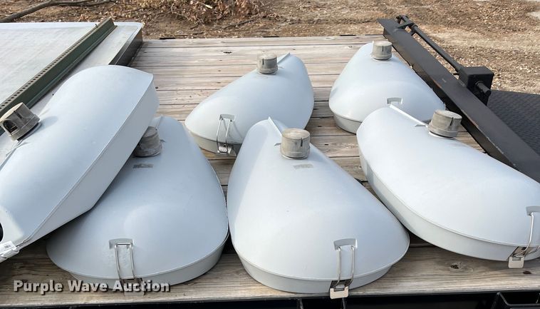 image for item DR7309 Approximately 36 light poles