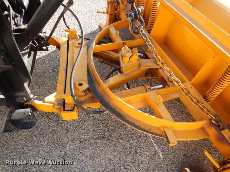 image for item DS8240 1994 Ford LN7000  dump truck