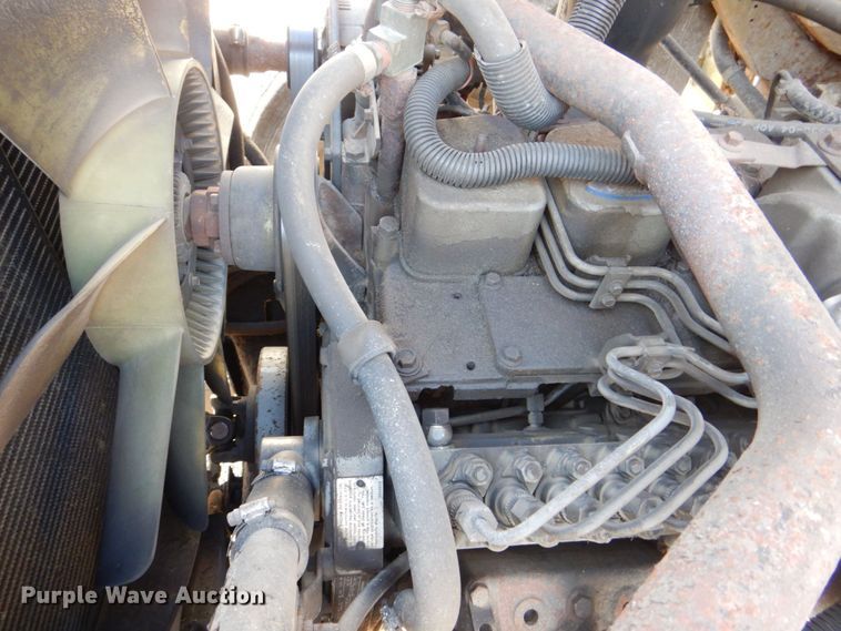 image for item DS8240 1994 Ford LN7000  dump truck