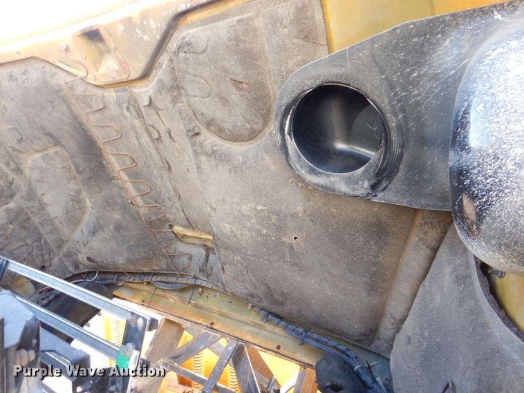 image for item DS8240 1994 Ford LN7000  dump truck