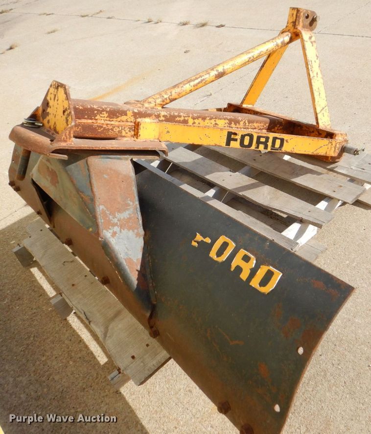 image for item DS8241 Ford 773A  blade