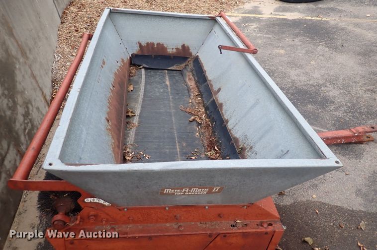 image for item GD9379 Turfco F-12A  top dresser spreader