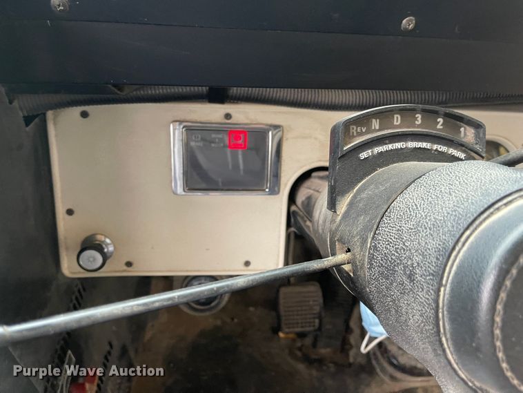 image for item JD9201 1998 Ford Blue Bird  school bus