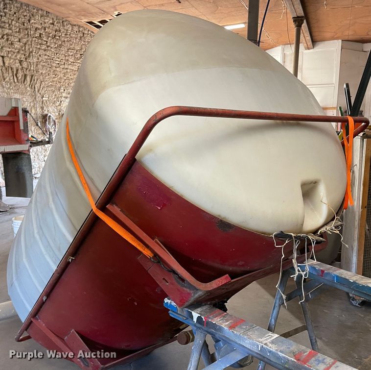 image for item JD9204 Poly tank