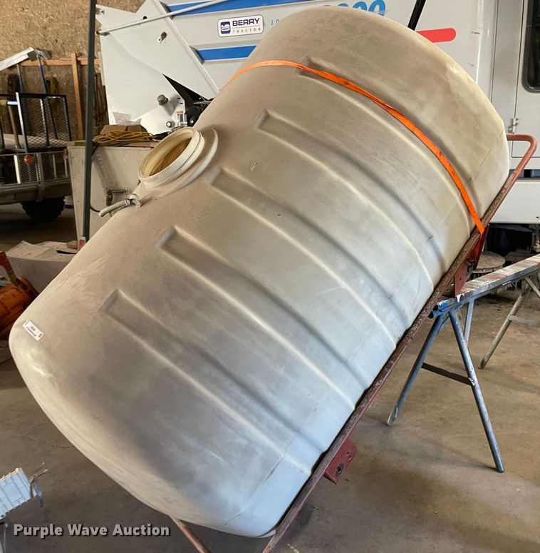 image for item JD9204 Poly tank