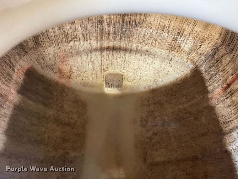 image for item JD9204 Poly tank