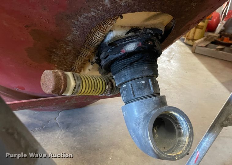 image for item JD9204 Poly tank