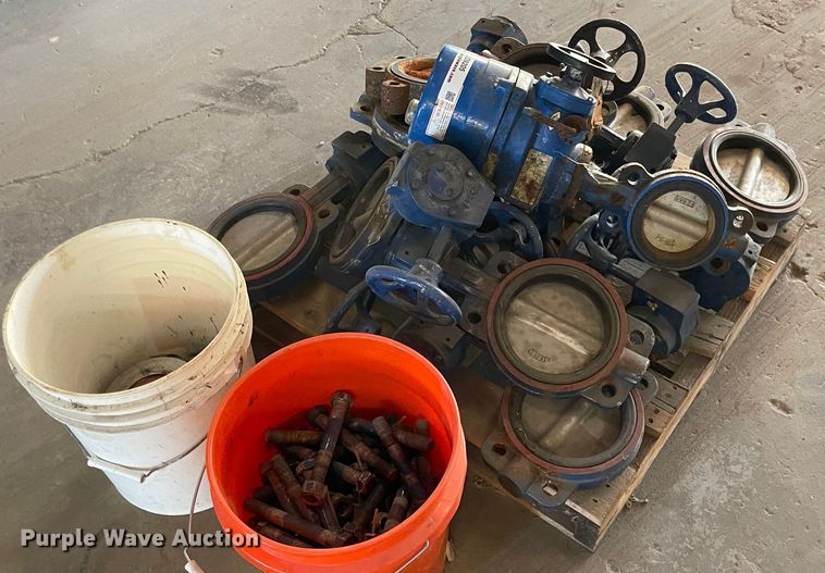 image for item JD9205 Water valves